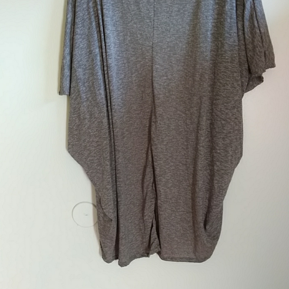 Grey cover up - Picture 4 of 4